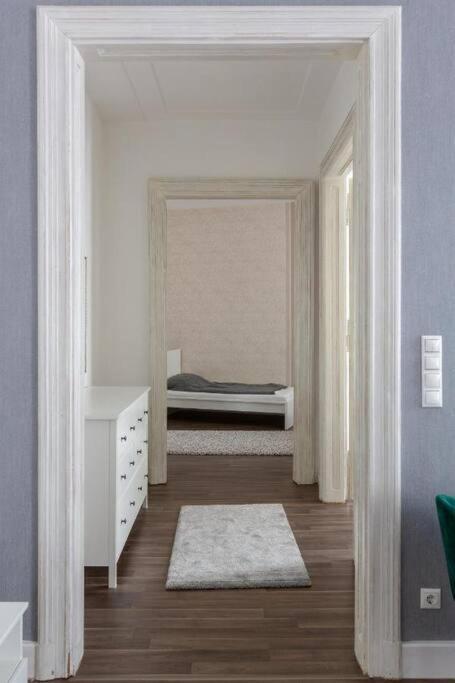 Chic, Captivating Space Near Opera House 布达佩斯 外观 照片